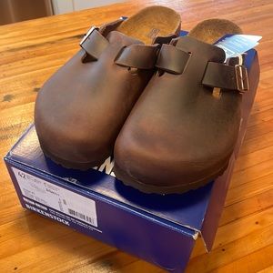 Brand New Boston Birkenstocks Habana brown leather. Size 42 / M 9.0 L 11.0